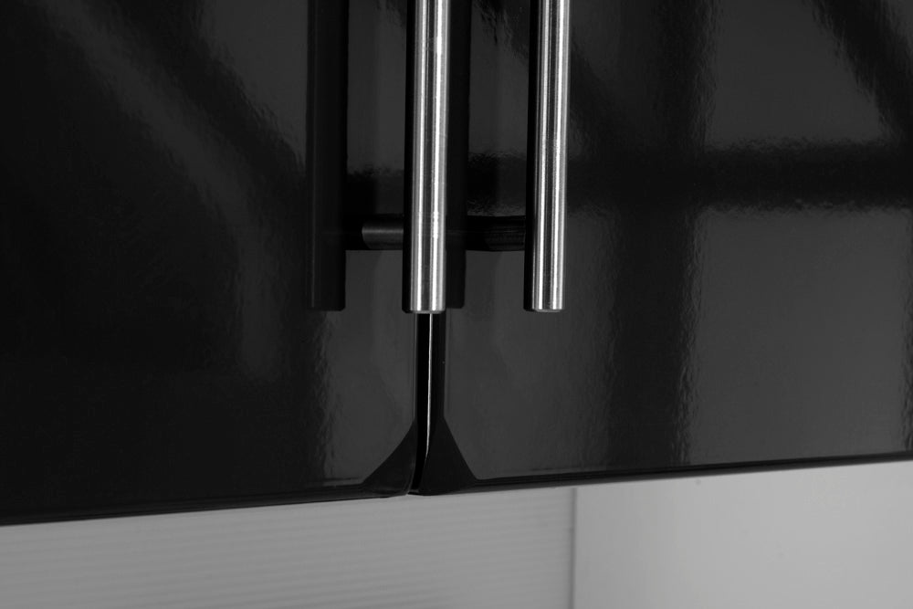 High gloss Winwick doors in black