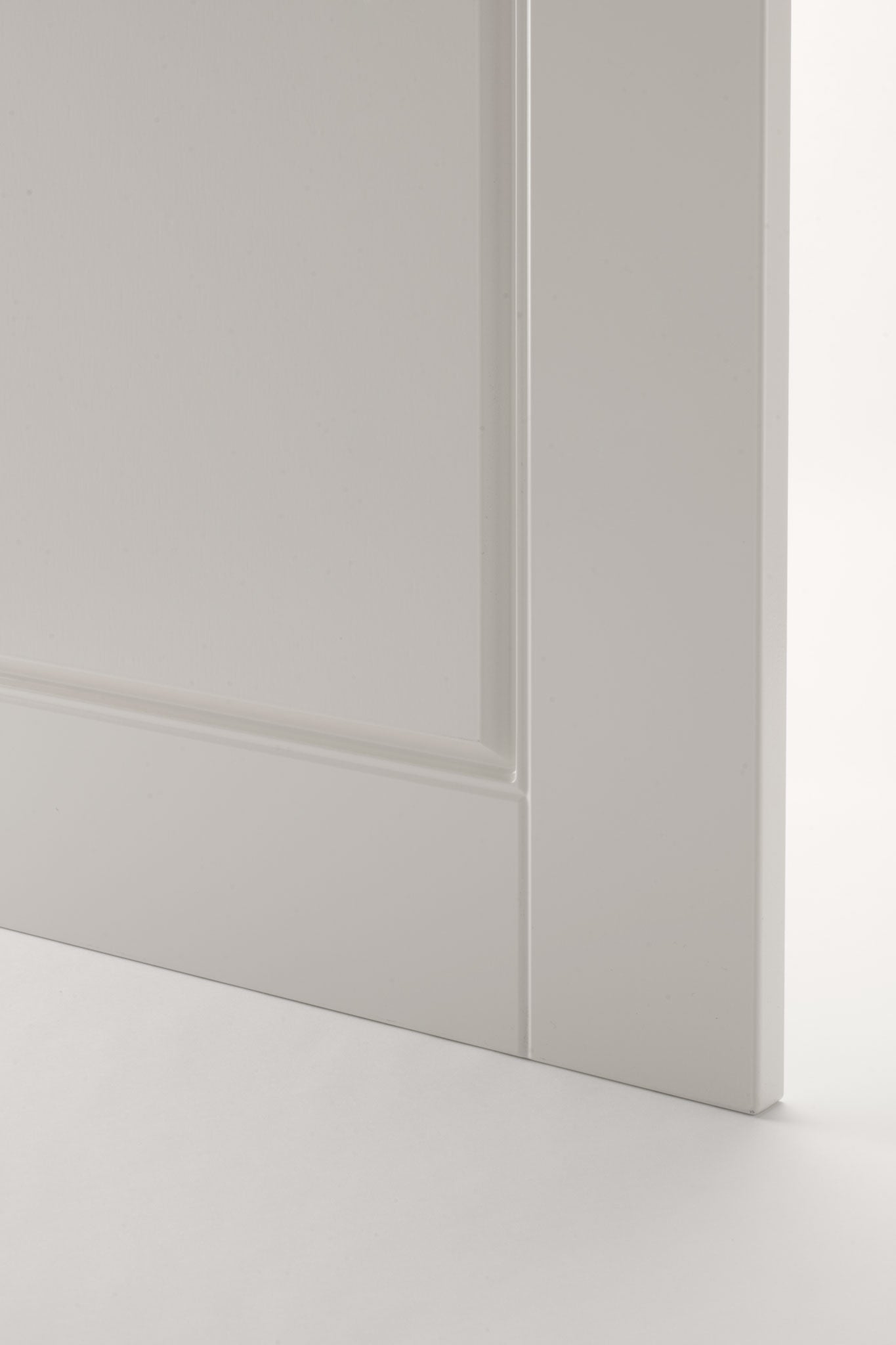 Traditional Henlow cupboard door in any colour